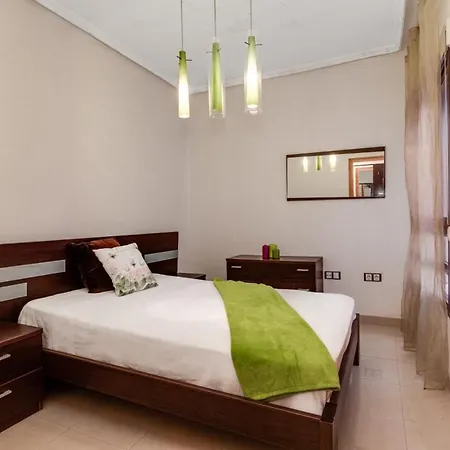 With Terrace On The Locos * Torrevieja