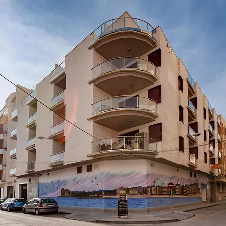 With Terrace On The Locos * Torrevieja