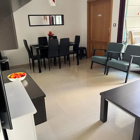 With Terrace On The Locos Appartement