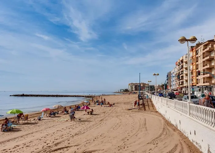 With Terrace On The Locos Appartement Torrevieja
