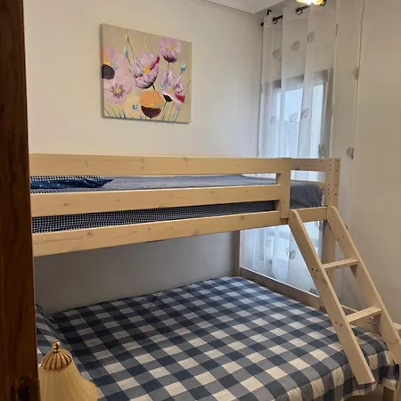 With Terrace On The Locos تورّيفيِخا