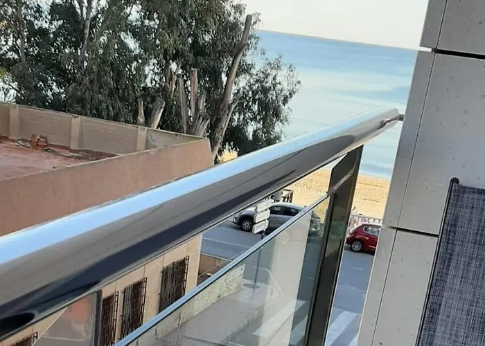 With Terrace On The Locos * Torrevieja